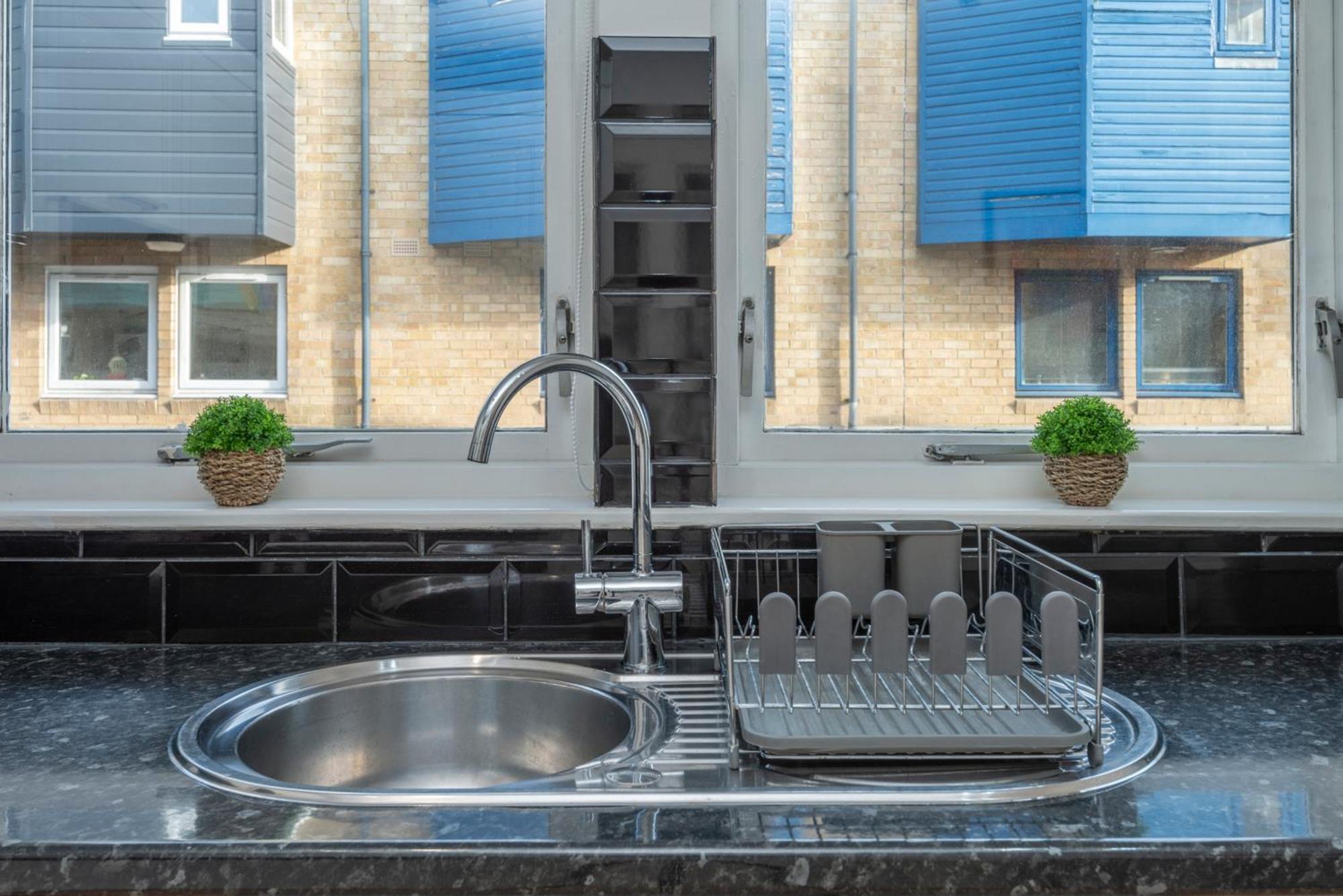 2 Bed Town House With Garden In Hackney, London Apartment Luaran gambar